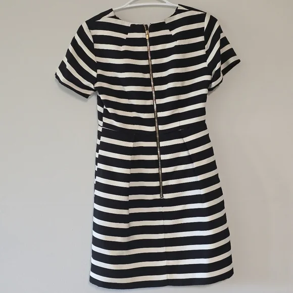 H&M stripes short sleeves mini dress color black and white - Picture 4 of 7